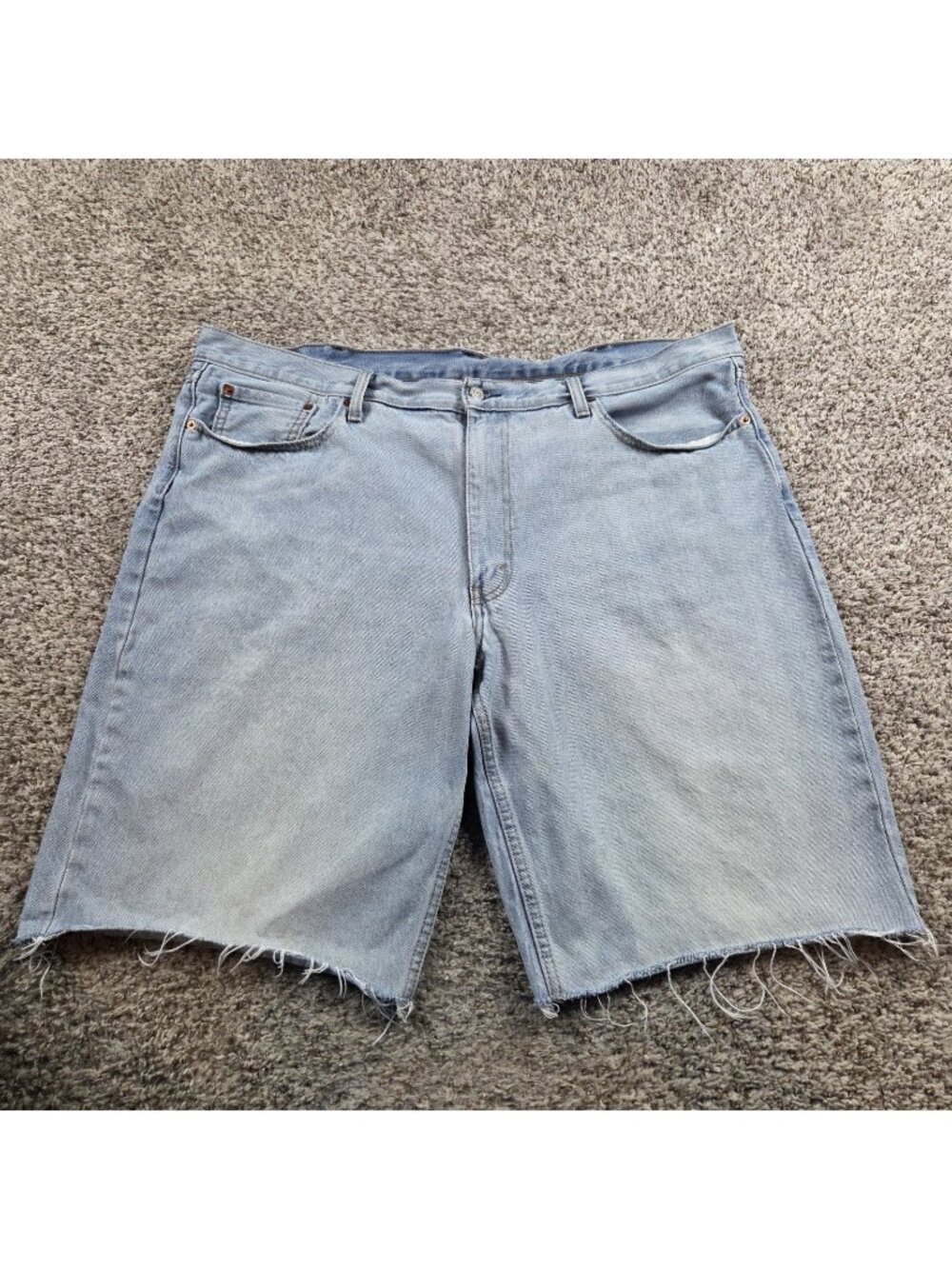 Levi’s 469 Loose Denim Shorts Jorts Mens 44 Blue Light Wash Distressed Raw Hem